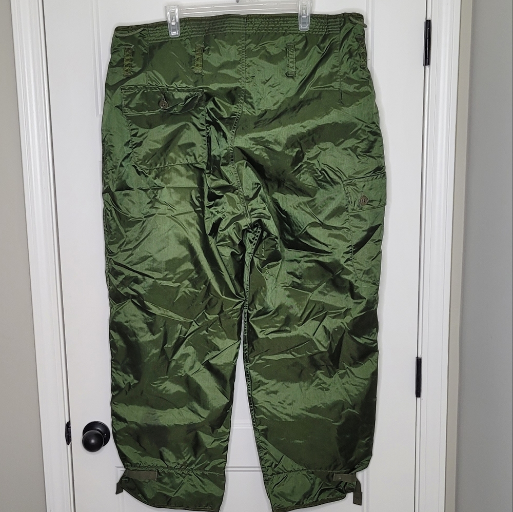 Military Extreme Cold Weather Trousers XL (39-42)
